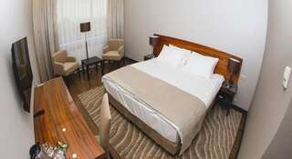 Гостиница Вешки парк Отель Долгопрудный Улучшенный двухместный номер с 1 кроватью или 2 отдельными кроватями-1